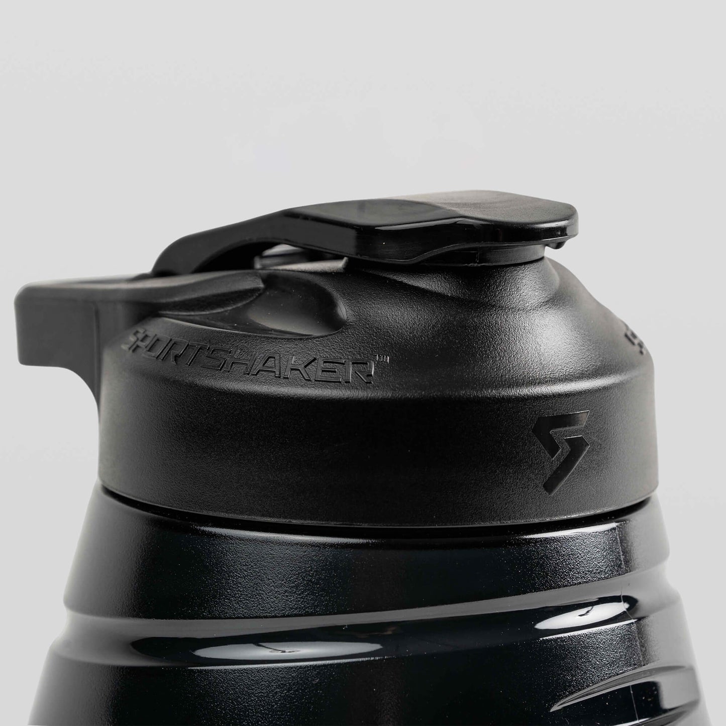 Gymreapers Sportshaker 64 oz - Black/Gray