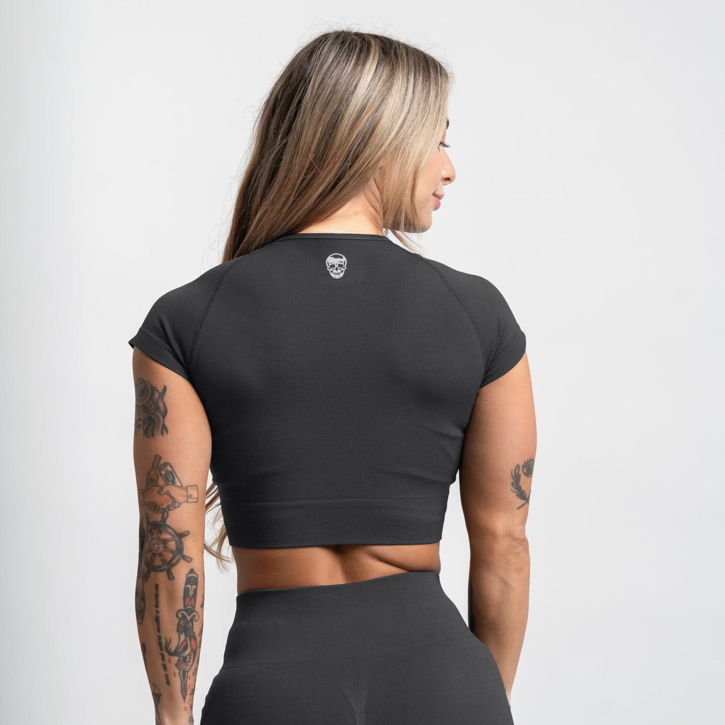 Infinity Cropped Tee