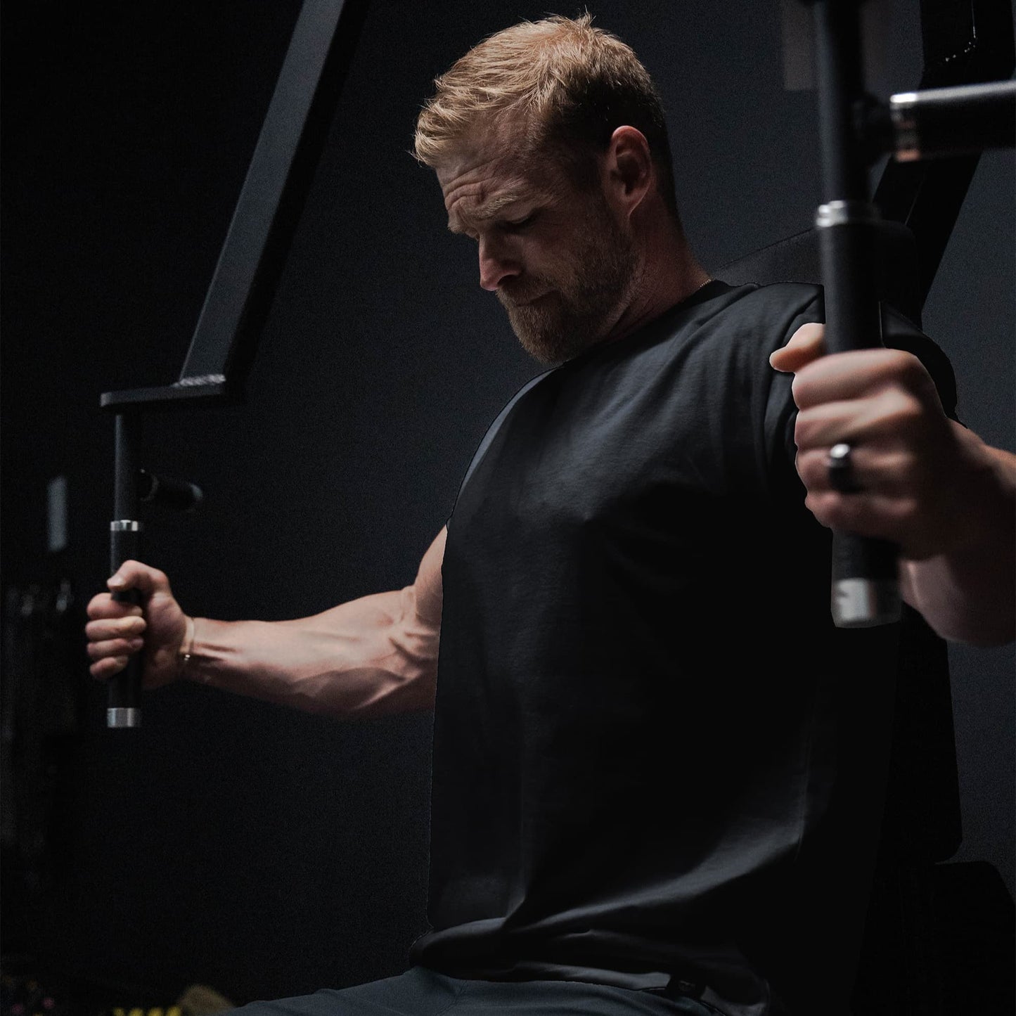 Clip Tag Basic Tee - Black