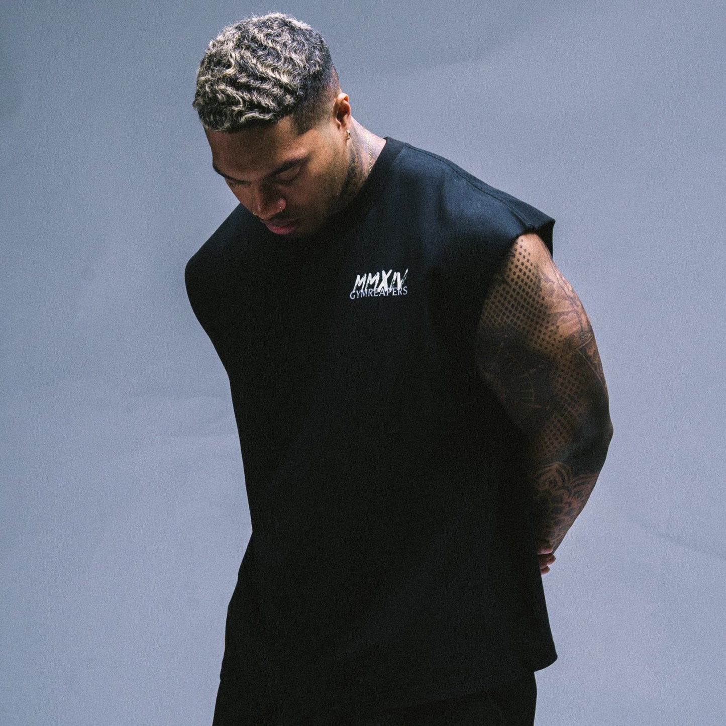 The Manifesto Cut Off - Black