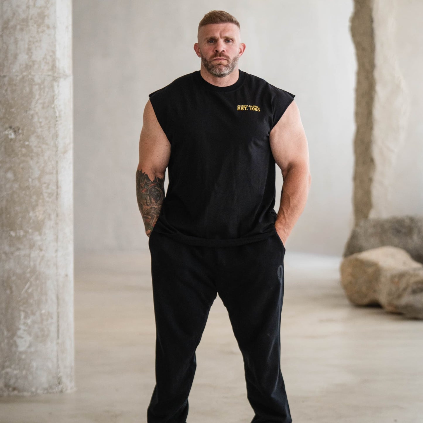 Olympia Crest Cut Off