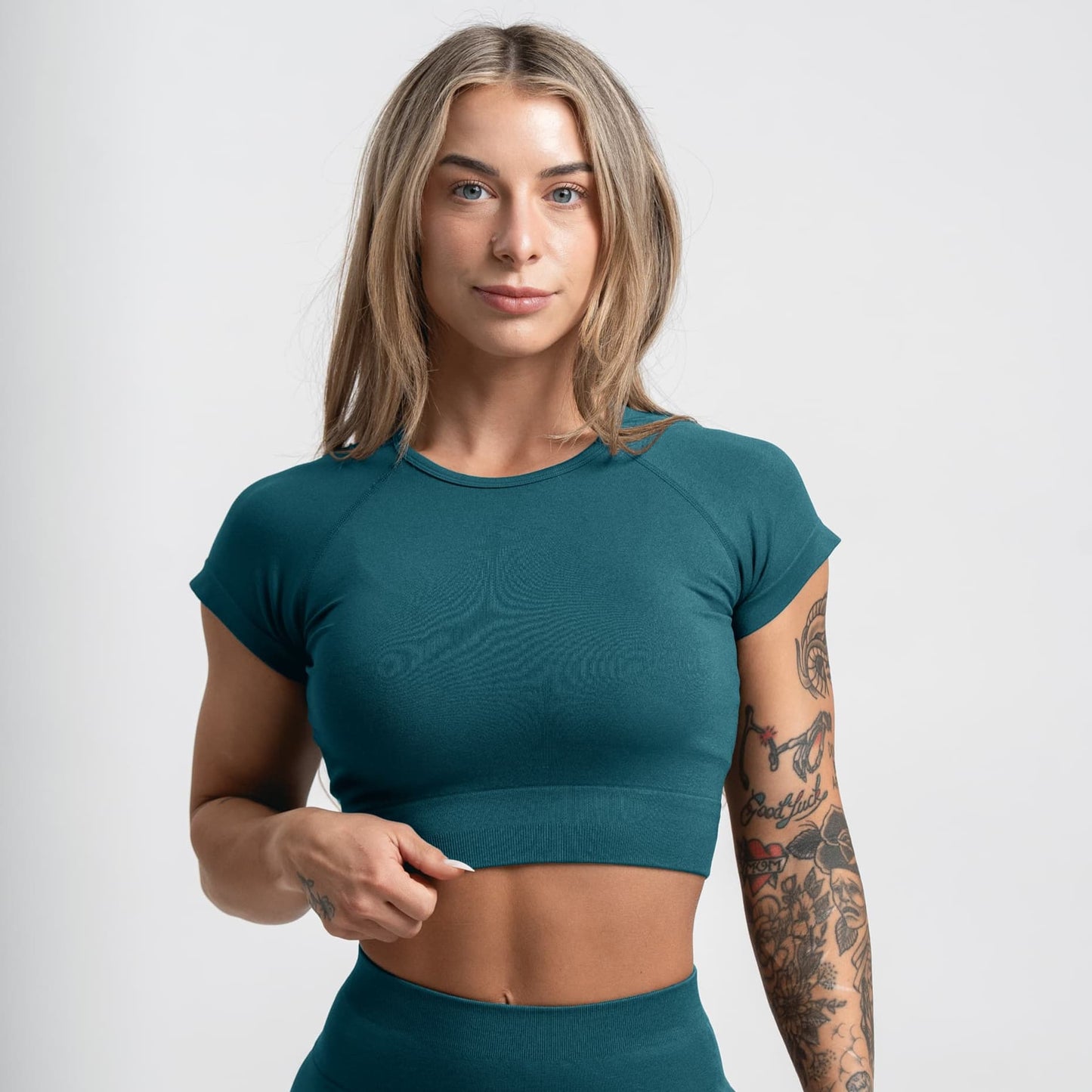 Infinity Cropped Tee