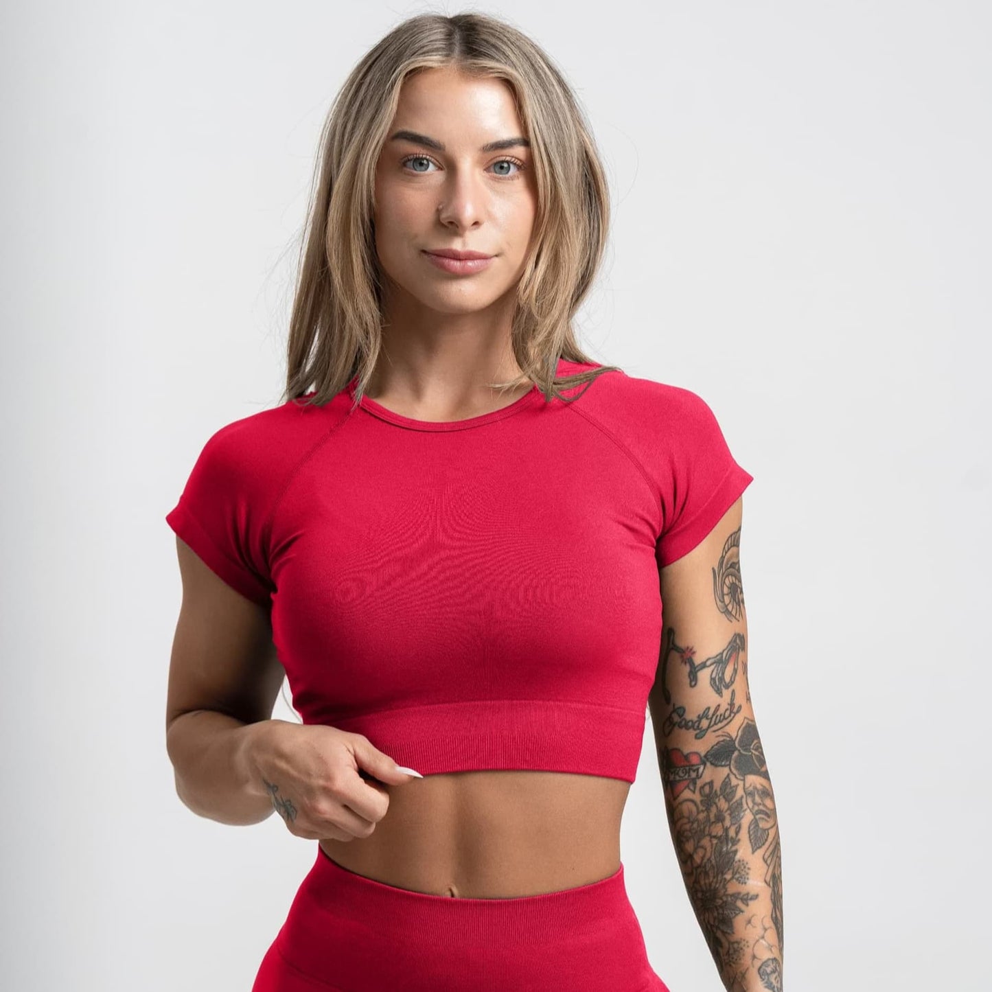 Infinity Cropped Tee